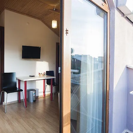 Aparthotel Blueway Apart 2*